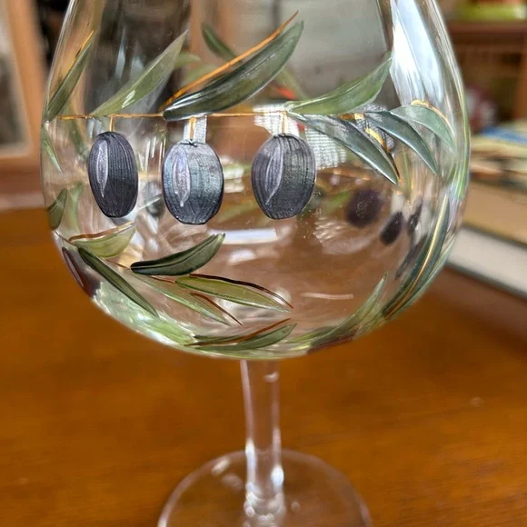 Hand-Painted Olive Wine Glasses - Picture 4 of 7